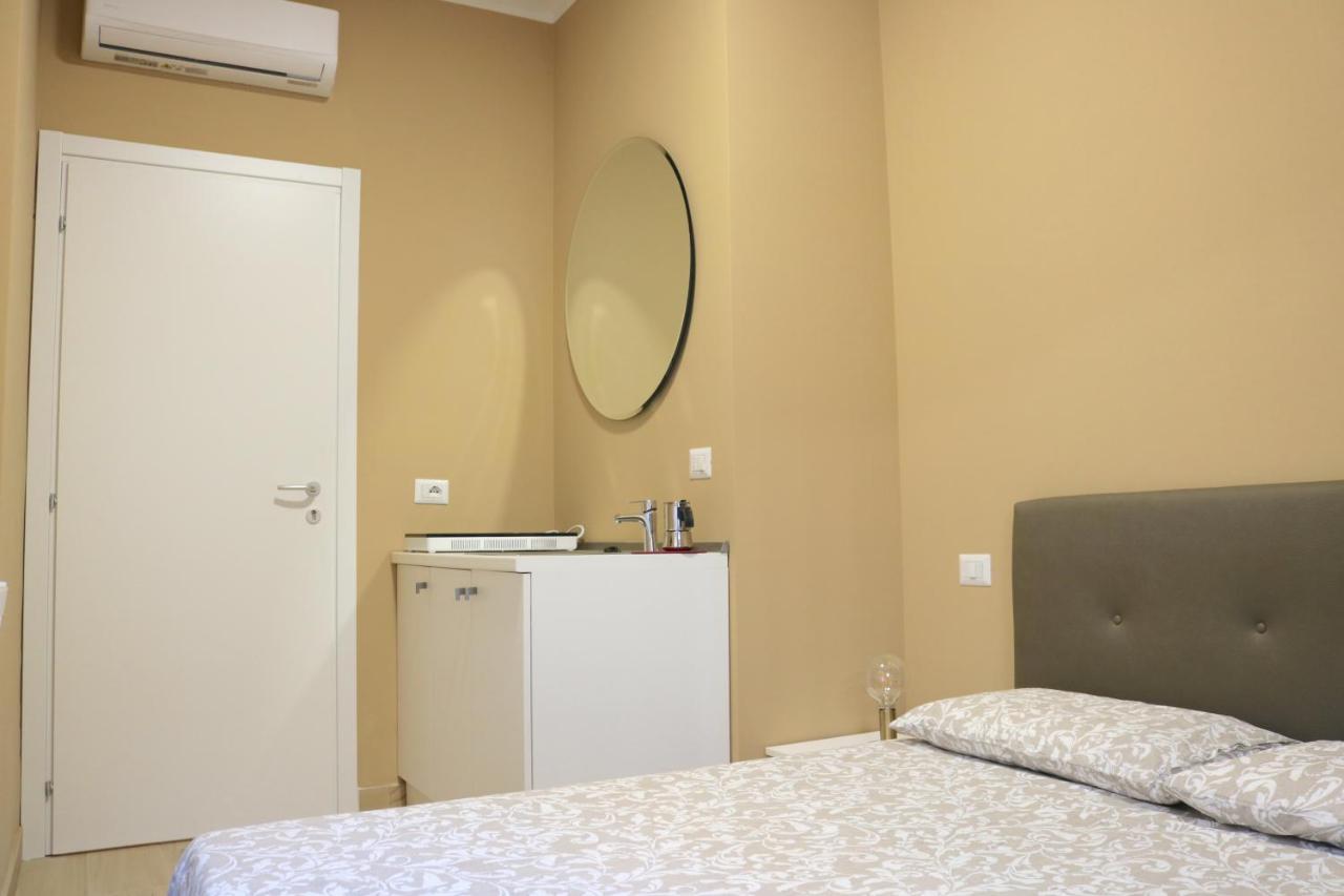 Portello Double Rooms Flat - 3 People Mediolan Zewnętrze zdjęcie