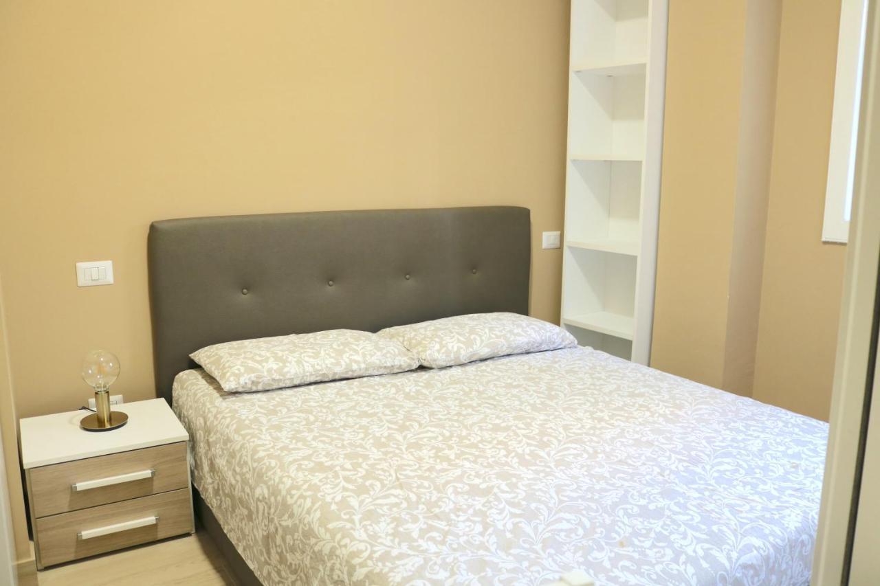 Portello Double Rooms Flat - 3 People Mediolan Zewnętrze zdjęcie